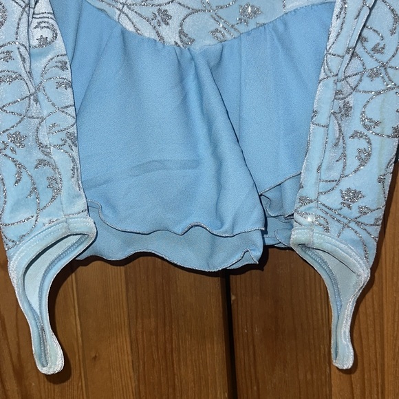 Jerry’s Girls Figure Skating Dress With Matching Hair Scrunchie - Size 4/6 - Picture 4 of 6